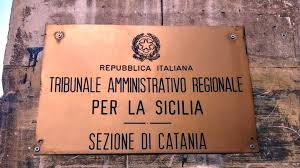 DOMANDA RICONVENZIONALE IN MATERIA DI RISARCIMENTO DEL DANNO DA OCCUPAZIONE ILLEGITTIMA DELLA P.A.; LA GIURISDIZIONE E’ DEL GIUDICE AMMINISTRATIVO – COMMENTO A SENTENZA TRIBUNALE DI CALTAGIRONE , N.321/2026 PUBBLICATA IN DATA 19.08.2026, con la quale è stata rigettata una domanda “riconvenzionale” risarcitoria per euro 520.000,00 proposta nei confronti di un Comune, quest’ultimo rappresentato e difeso dall’Avv. Filippo Nula.